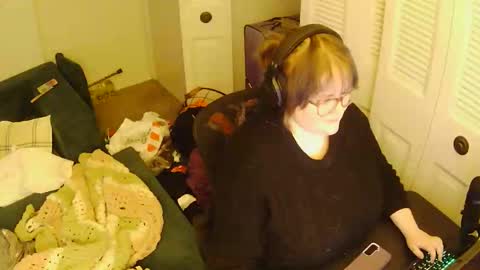 Snapshot of joblessegirl chatting on March 2026 01:38:01 AM joblessegirl online show from March 2026 01:38:01 AM