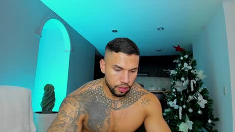 joe_esthetic online show from December 2024 03:22:02 AM