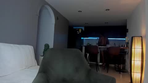 joe_esthetic online show from November 2025 02:21:01 AM