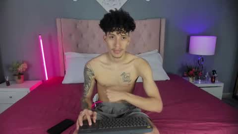 Emma  Joe online show from November 2025 10:42:01 PM