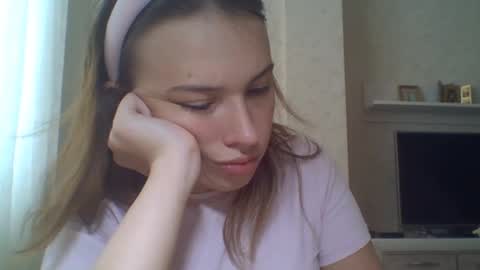 Jennifer online show from September 2025 01:26:02 PM