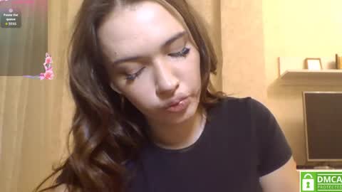 Jennifer online show from April 2026 08:09:02 PM