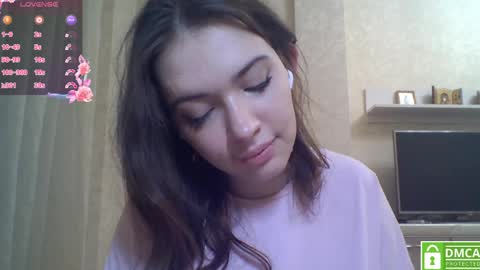 Jennifer online show from April 2026 05:52:02 PM