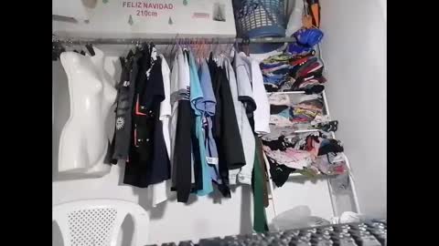 johan2222222222 online show from February 2025 04:40:01 AM