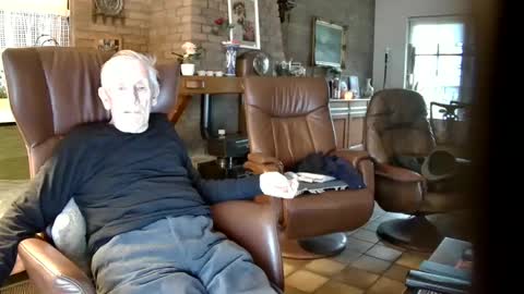 Snapshot of johan7_heet chatting on December 2024 03:00:02 PM johan7 heet online show from December 2024 03:00:02 PM