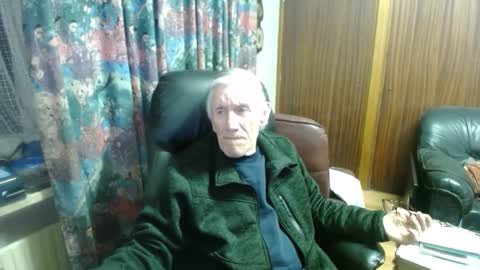 Snapshot of johan7_heet chatting on December 2024 07:34:02 PM johan7 heet online show from December 2024 07:34:02 PM