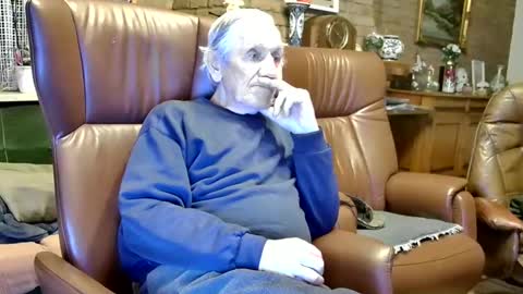 Snapshot of johan7_heet chatting on January 2025 05:00:02 PM johan7 heet online show from January 2025 05:00:02 PM