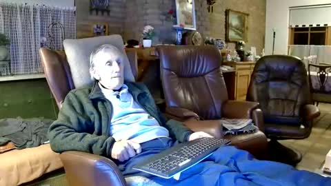 Snapshot of johan7_heet chatting on November 2025 09:32:01 PM johan7 heet online show from November 2025 09:32:01 PM