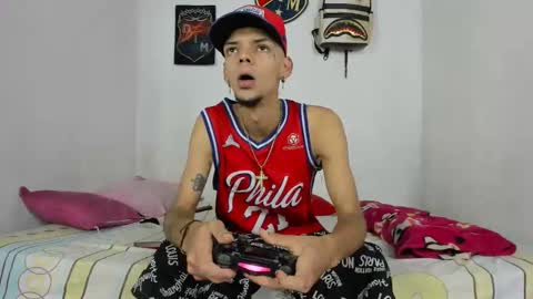 johan_and_antonella online show from December 2024 07:36:01 PM