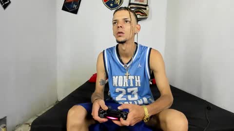 johan_and_antonella online show from January 2025 08:13:02 PM