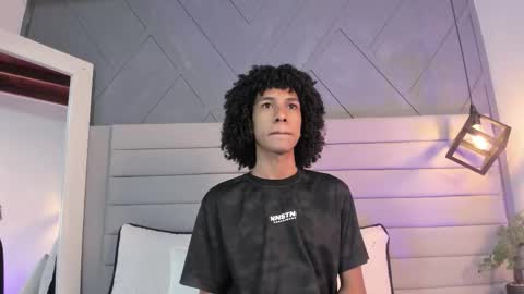 Johan  online show from November 2025 11:31:02 AM