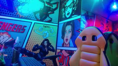 Snapshot of johan_kitten chatting on October 2025 12:35:02 PM johan online show from October 2025 12:35:02 PM