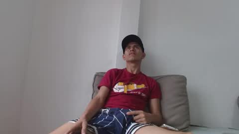 Snapshot of johan_kitten chatting on May 2026 07:08:02 PM johan online show from May 2026 07:08:02 PM