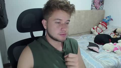 JOHAN independient model online show from January 2025 05:06:02 AM