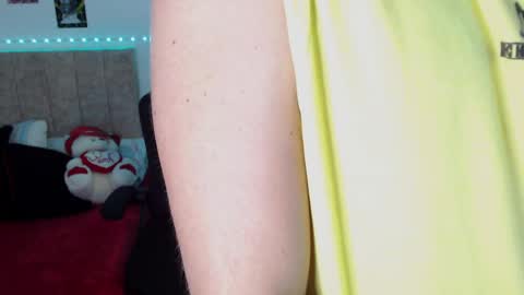 JOHAN independient model online show from January 2025 12:46:01 AM