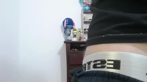 JOHAN independient model online show from March 2026 04:08:01 PM