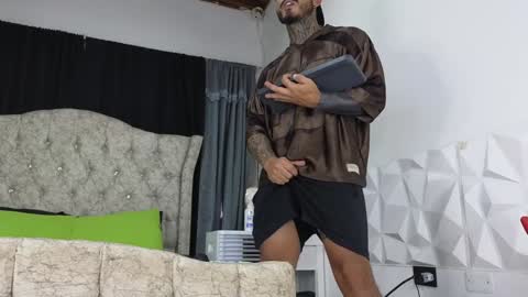 John  online show from February 2025 01:54:02 PM