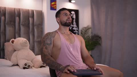 john online show from January 2025 09:05:02 PM