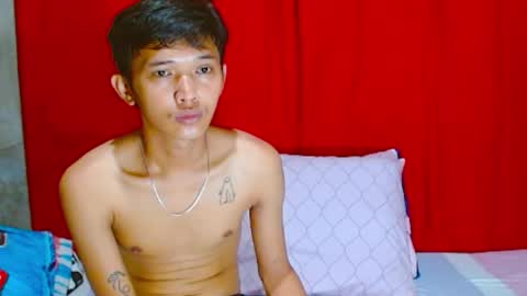 Snapshot of john_zacharyxx chatting on May 2026 11:17:01 AM JohnXxx online show from May 2026 11:17:01 AM