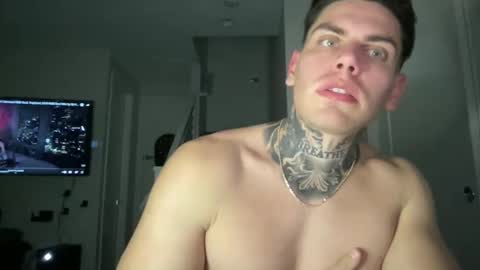 Snapshot of johnafterdark chatting on January 2025 01:53:02 AM JAXX online show from January 2025 01:53:02 AM