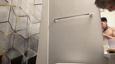 Snapshot of johnafterdark chatting on February 2025 08:00:01 PM JAXX online show from February 2025 08:00:01 PM