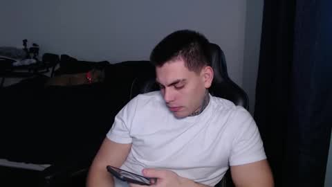 Snapshot of johnafterdark chatting on January 2026 04:00:02 PM JAXX online show from January 2026 04:00:02 PM