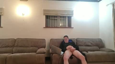 johnathan_stuart33 online show from May 2026 01:14:02 AM