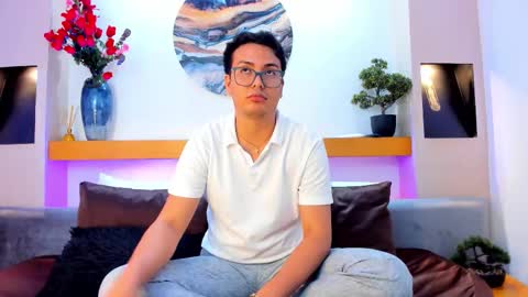 johnbelrose online show from November 2025 07:58:01 PM