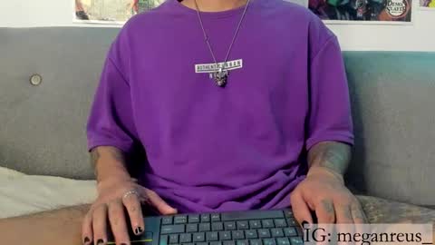 John carrie    Independent  Help me reach my goal 100 likes and 10000 followers  online show from March 2025 04:49:02 AM