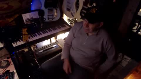 johnfeelgood004 online show from February 2026 07:23:02 PM