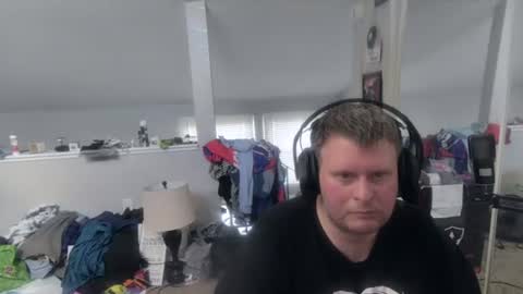 Snapshot of johnfernandez784 chatting on June 2026 01:37:02 PM johnfernandez784 online show from June 2026 01:37:02 PM