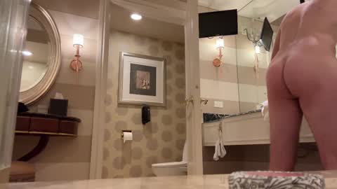 J online show from February 2025 02:31:02 PM