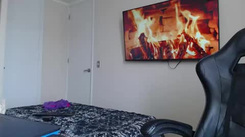 john online show from September 2025 05:57:01 PM