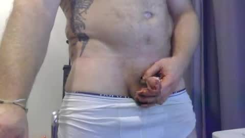 Snapshot of johnny61600 chatting on July 2026 12:24:01 AM Lovenitwet69 online show from July 2026 12:24:01 AM
