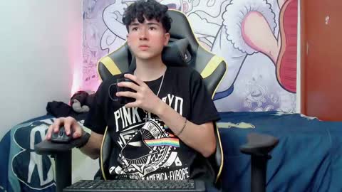 johnny_cagee online show from December 2024 05:15:01 AM