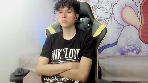 johnny_cagee online show from January 2025 07:39:01 AM