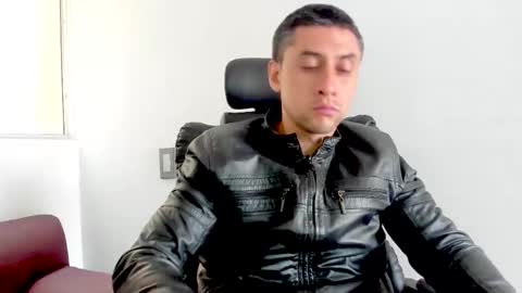 Snapshot of johnny_seens1 chatting on February 2026 08:14:01 PM Johnny online show from February 2026 08:14:01 PM