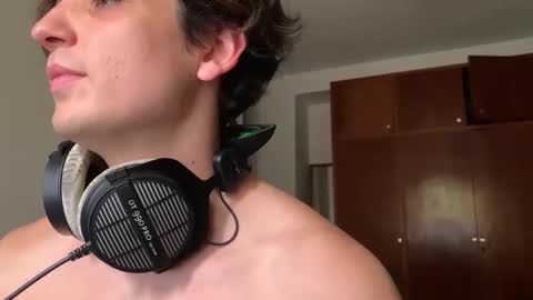 Snapshot of johnnydeepinsideyou chatting on February 2026 02:06:01 PM Johnny online show from February 2026 02:06:01 PM