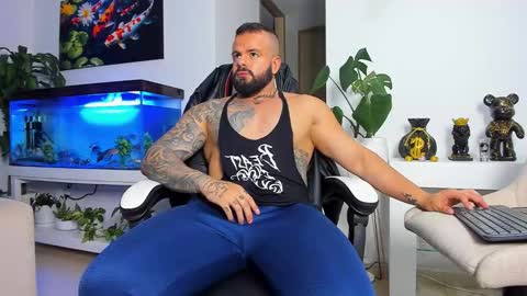 JOHNNY online show from September 2025 11:48:01 PM