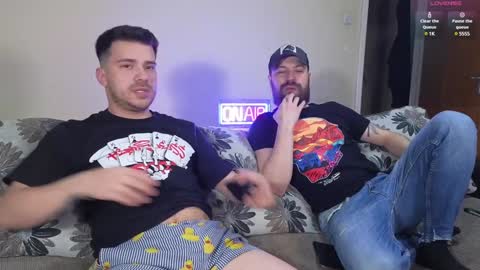 Snapshot of johnnylove21 chatting on December 2024 06:14:01 PM Johnny online show from December 2024 06:14:01 PM