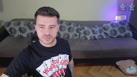 Snapshot of johnnylove21 chatting on December 2024 12:17:01 AM Johnny online show from December 2024 12:17:01 AM