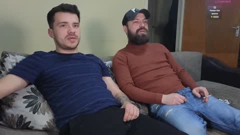 Snapshot of johnnylove21 chatting on December 2024 05:08:02 PM Johnny online show from December 2024 05:08:02 PM