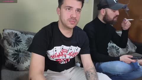 Snapshot of johnnylove21 chatting on January 2025 05:16:01 PM Johnny online show from January 2025 05:16:01 PM