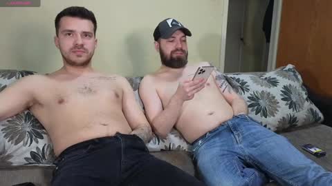 Snapshot of johnnylove21 chatting on January 2025 06:35:01 PM Johnny online show from January 2025 06:35:01 PM