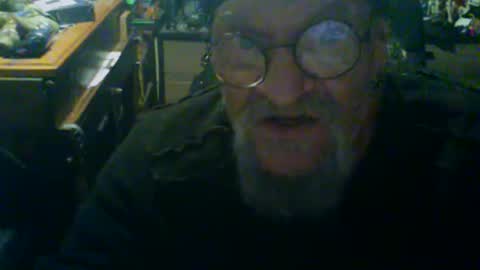 johnnyshung1 online show from October 2025 06:28:02 PM