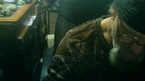 johnnyshung1 online show from October 2025 10:54:02 AM