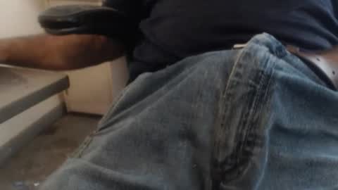 Snapshot of johnnyssunshine chatting on March 2026 08:31:01 PM johnnyssunshine online show from March 2026 08:31:01 PM