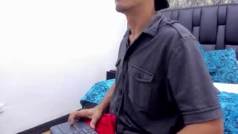 Snapshot of johnwickk_1 chatting on February 2026 03:35:02 PM JohnWickk 1 online show from February 2026 03:35:02 PM