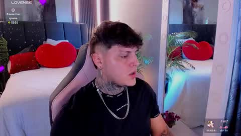 Johny online show from September 2025 09:14:01 PM