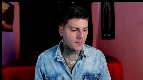 Johny online show from November 2025 05:55:02 PM